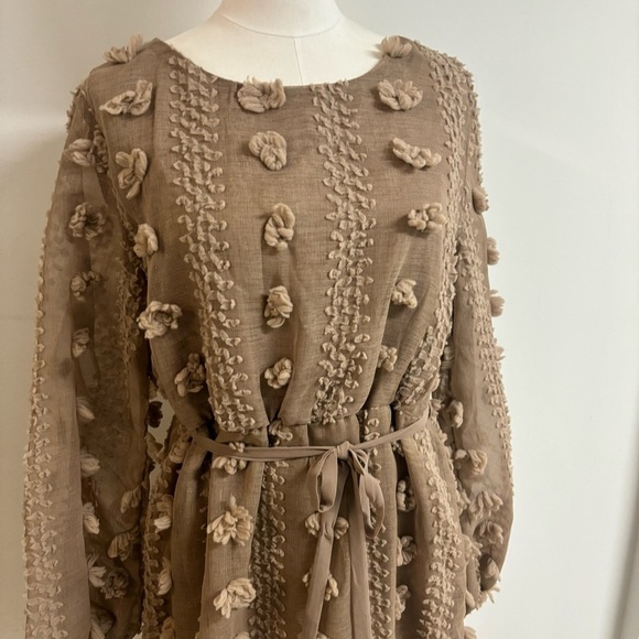 &Merci Dress, - Picture 4 of 9